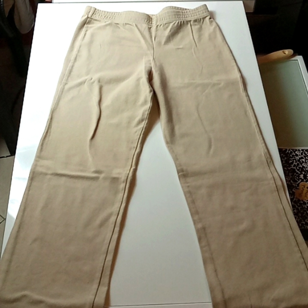 City lights San Francisco Woman's workout yoga leggings small tan exc cond. - Picture 2 of 3